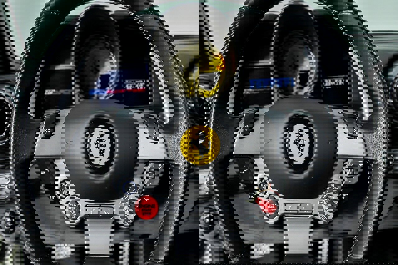 Used 2018 Ferrari 812 Superfast RWD image 28