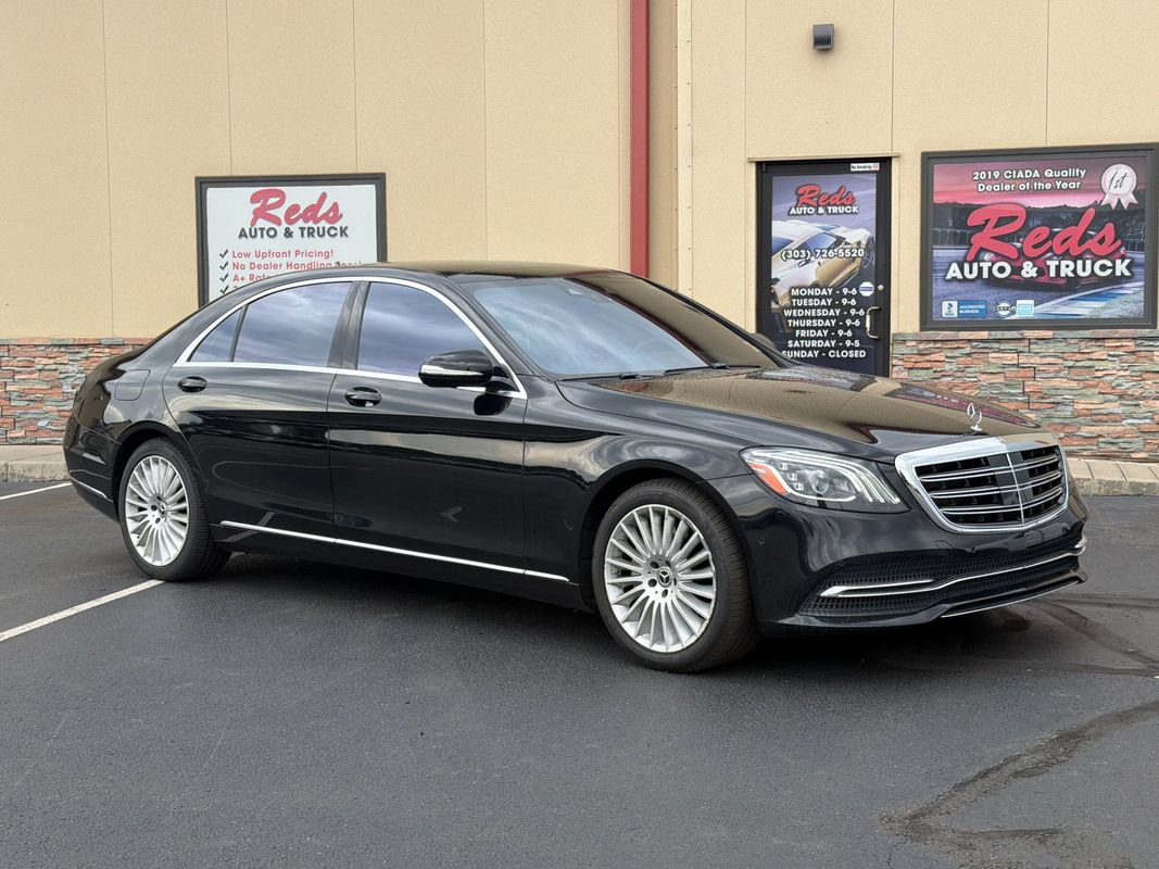 Used 2019 Mercedes-Benz S 560 4MATIC Sedan image 3