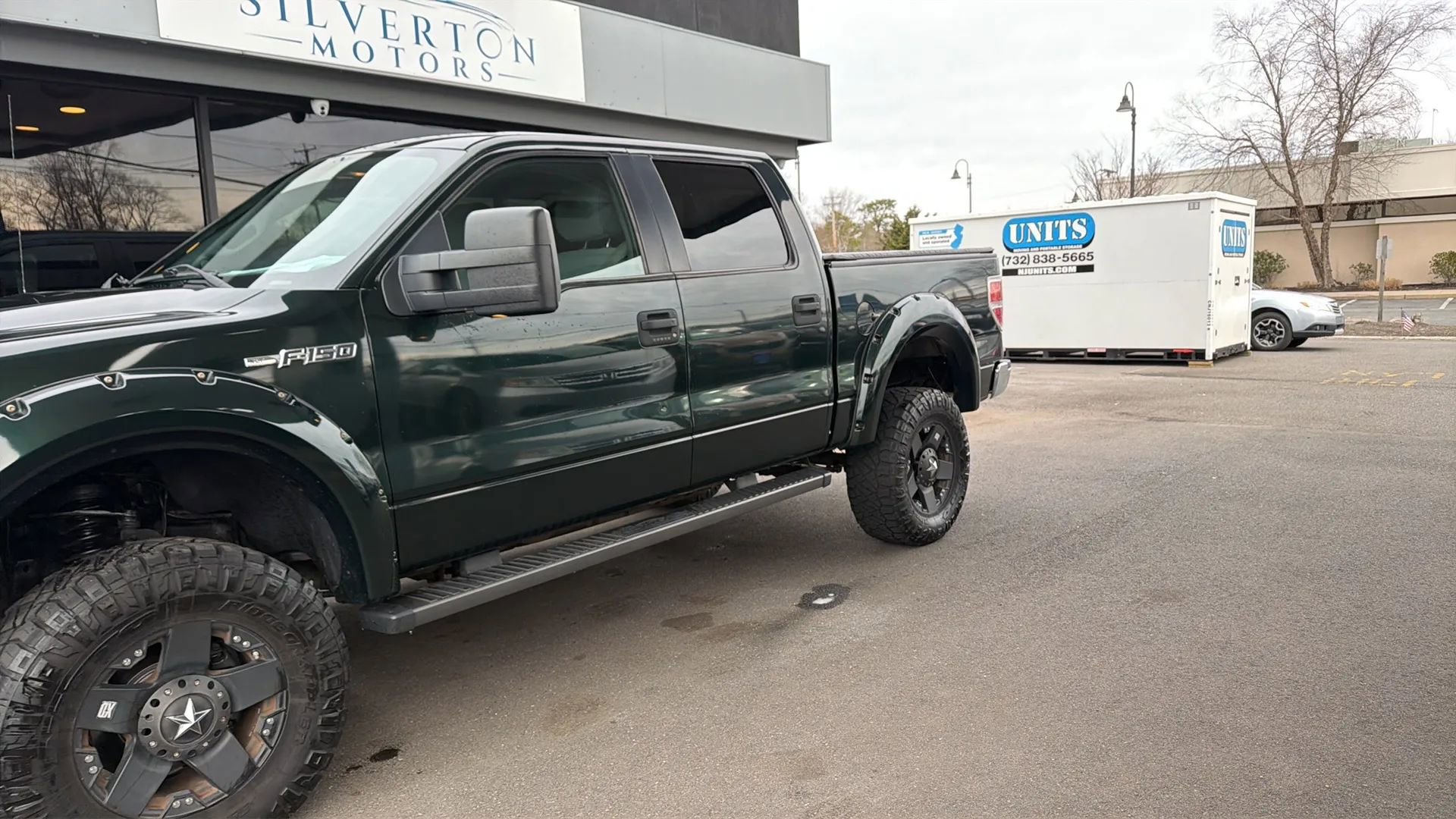 Used 2013 Ford F150 XLT w/ Mid Equipment Group image 3