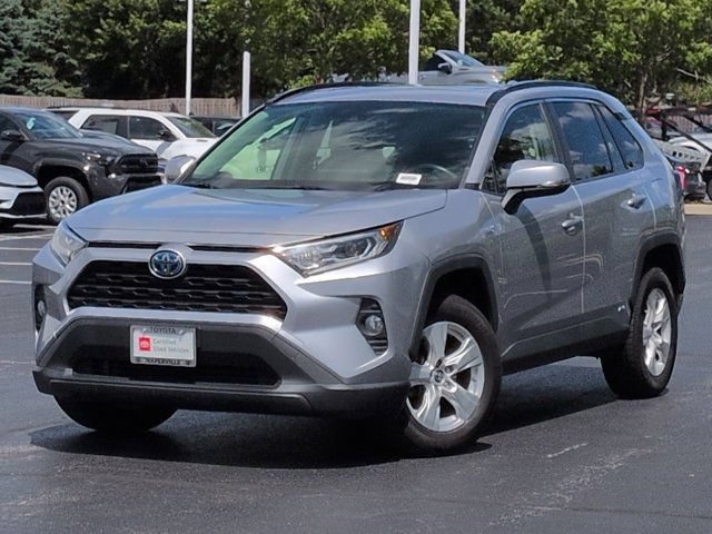 Certified 2019 Toyota RAV4 XLE w/ Convenience Package AWD/4WD image 2