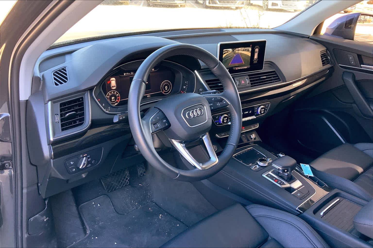 Used 2019 Audi Q5 2.0T Premium Plus w/ Premium Plus Package AWD/4WD image 17