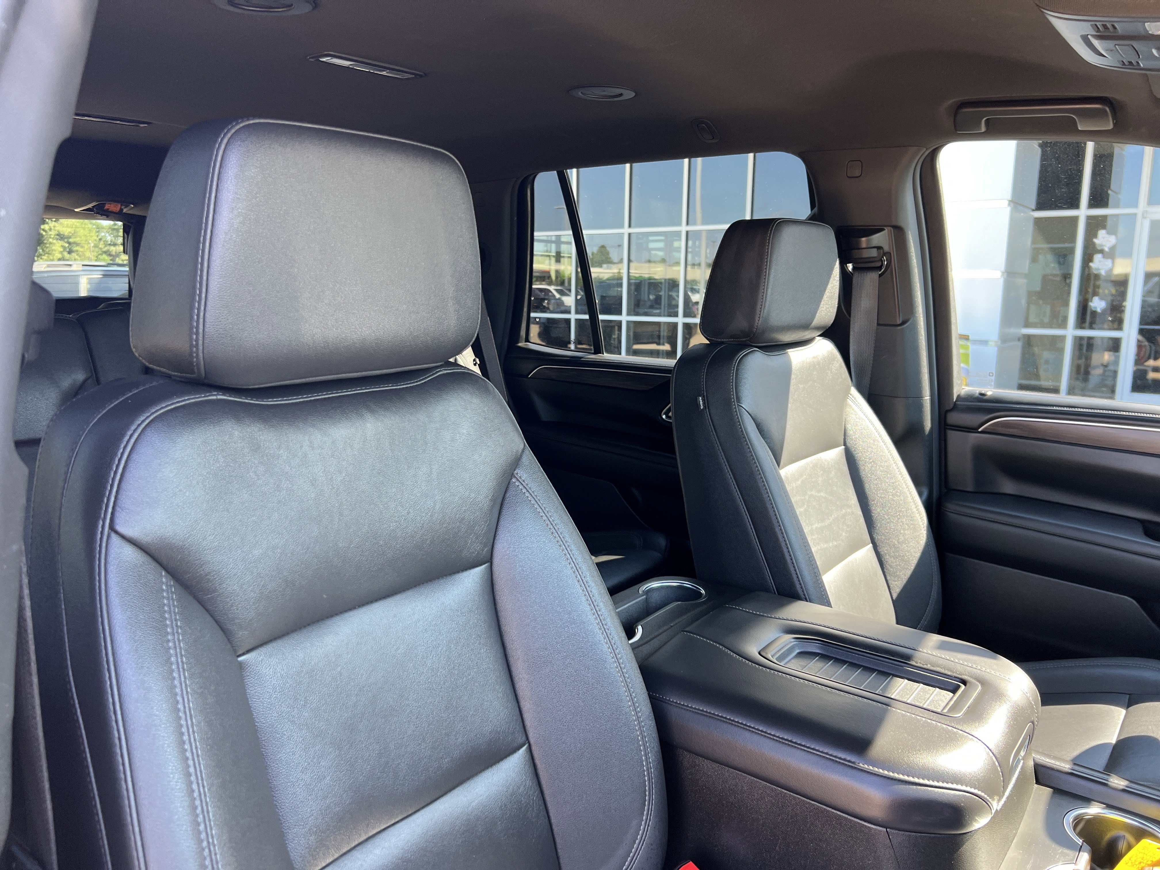 Used 2023 Chevrolet Tahoe LT image 7
