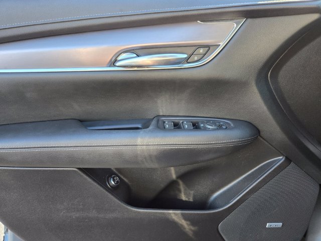 Used 2021 Cadillac XT5 Luxury FWD image 33