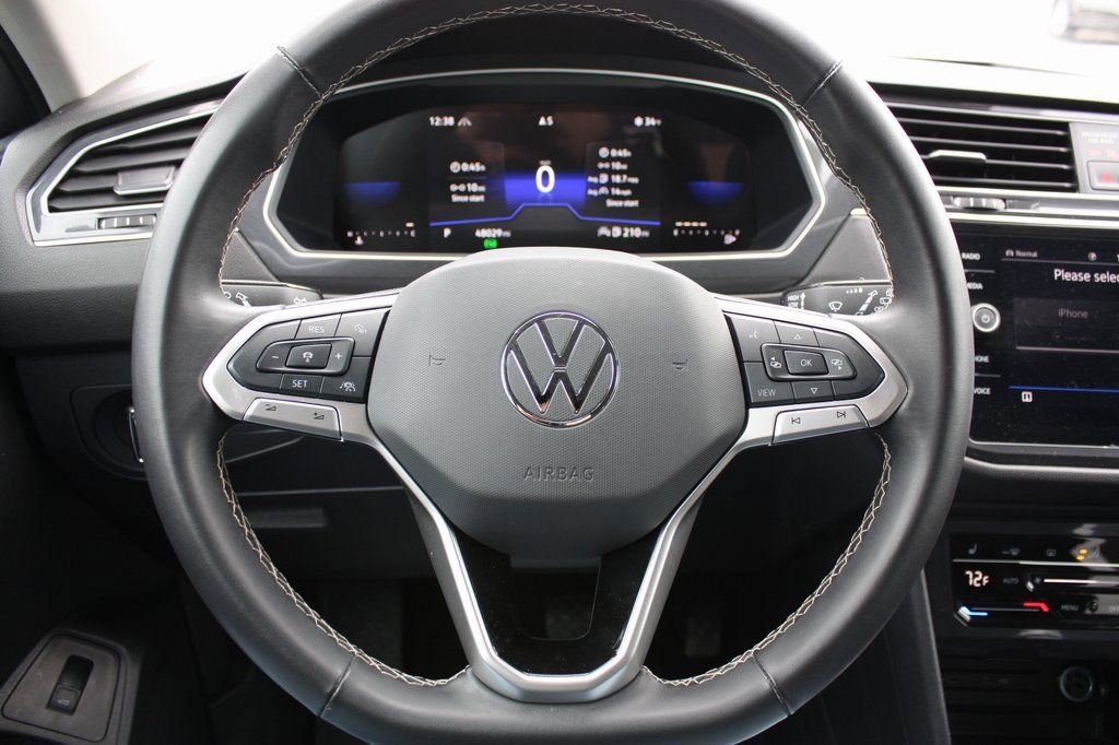 Used 2024 Volkswagen Tiguan SE image 21