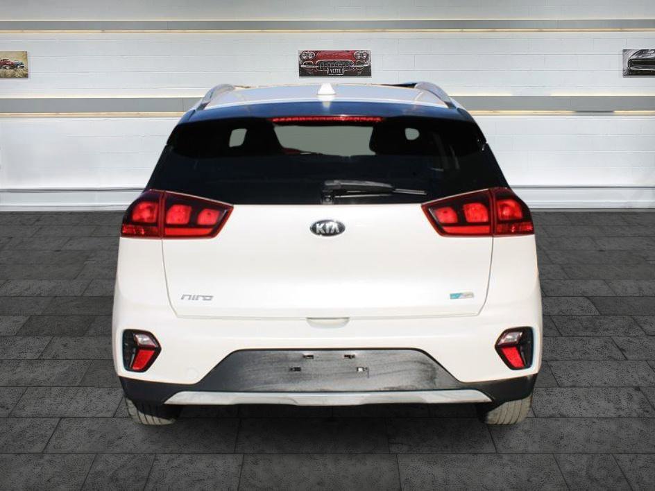 Used 2020 Kia Niro LXS FWD image 6