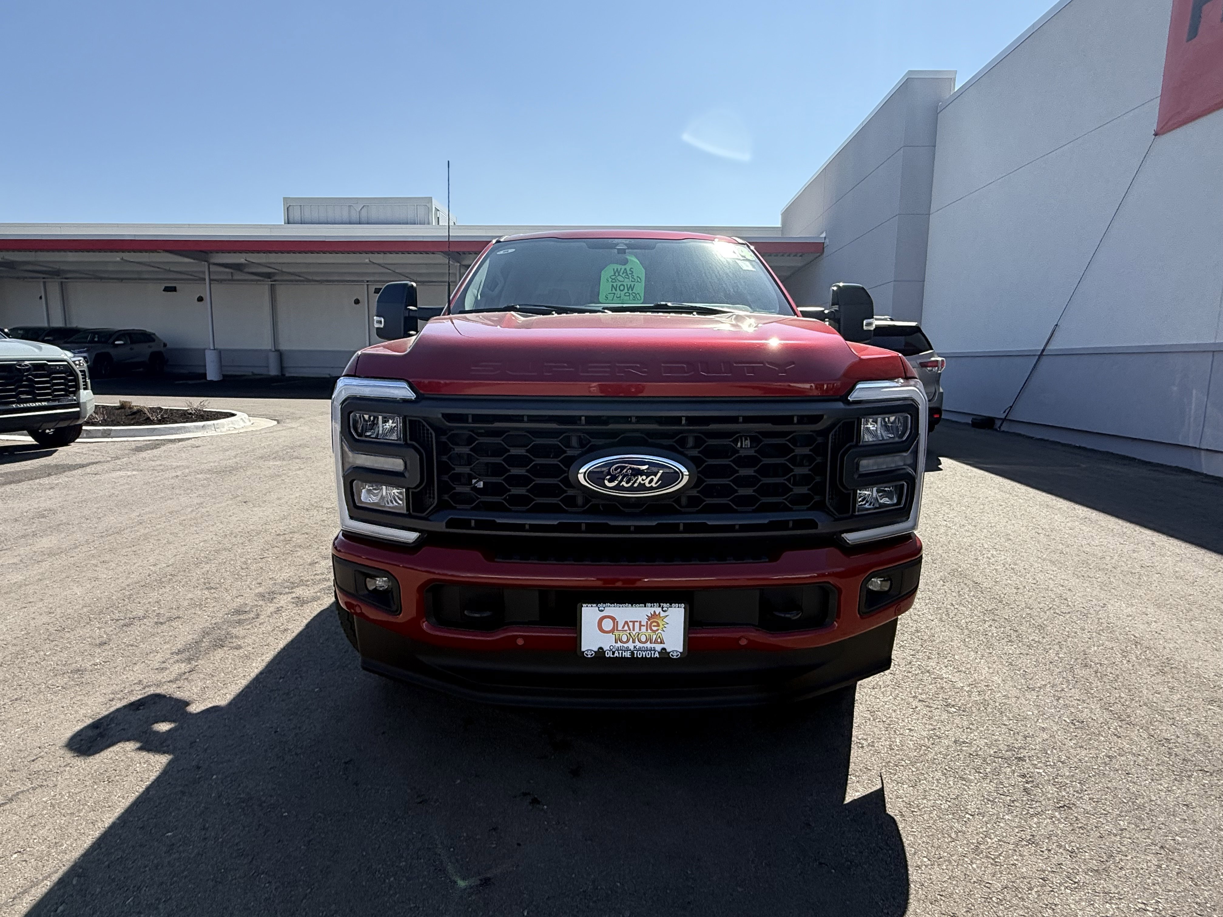 Used 2024 Ford F250 Lariat w/ Lariat Ultimate Package image 11