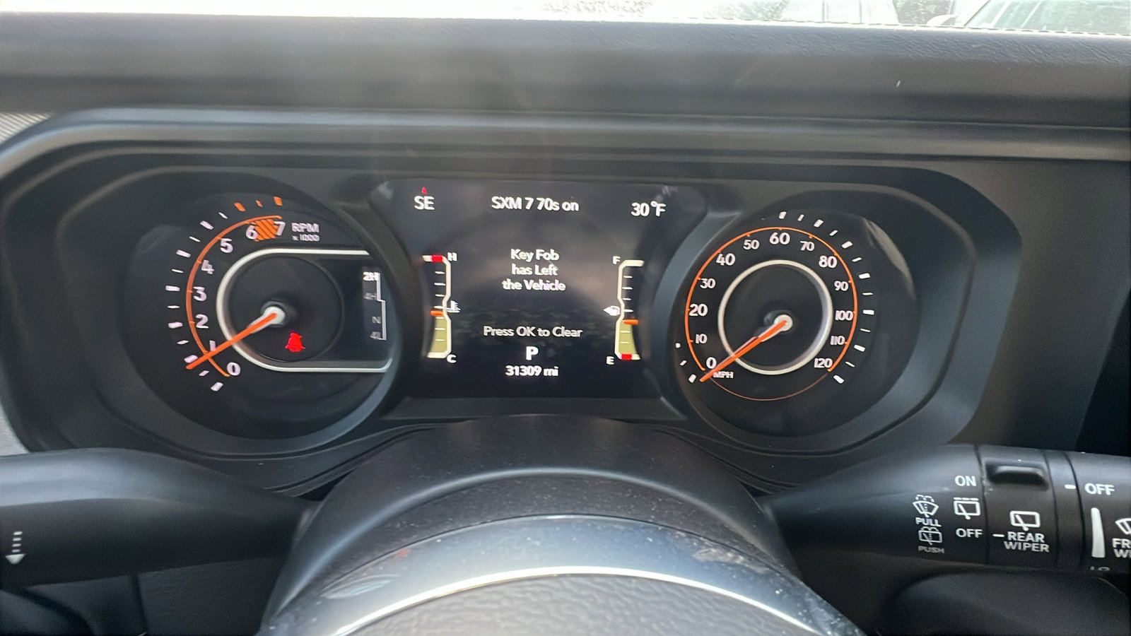 Used 2025 Jeep Wrangler Sahara image 29