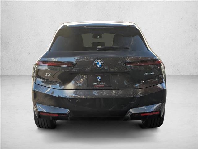 New 2026 BMW iX xDrive60 image 8