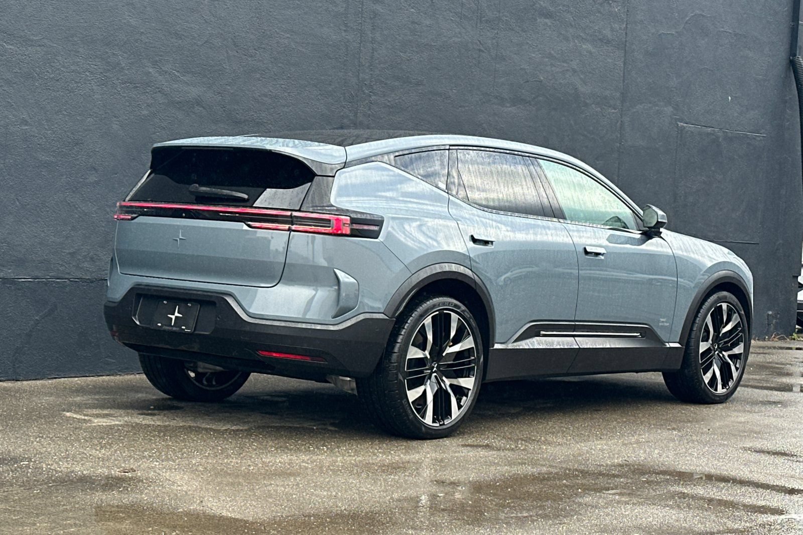 Used 2025 Polestar Polestar 3 AWD/4WD image 2