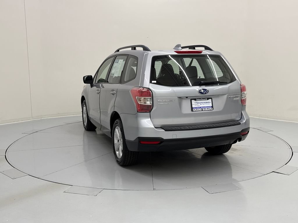 Used 2016 Subaru Forester 2.5i w/ Alloy Wheel Package AWD/4WD video 3