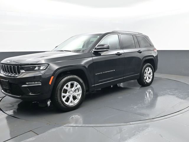 Used 2023 Jeep Grand Cherokee Limited image 1