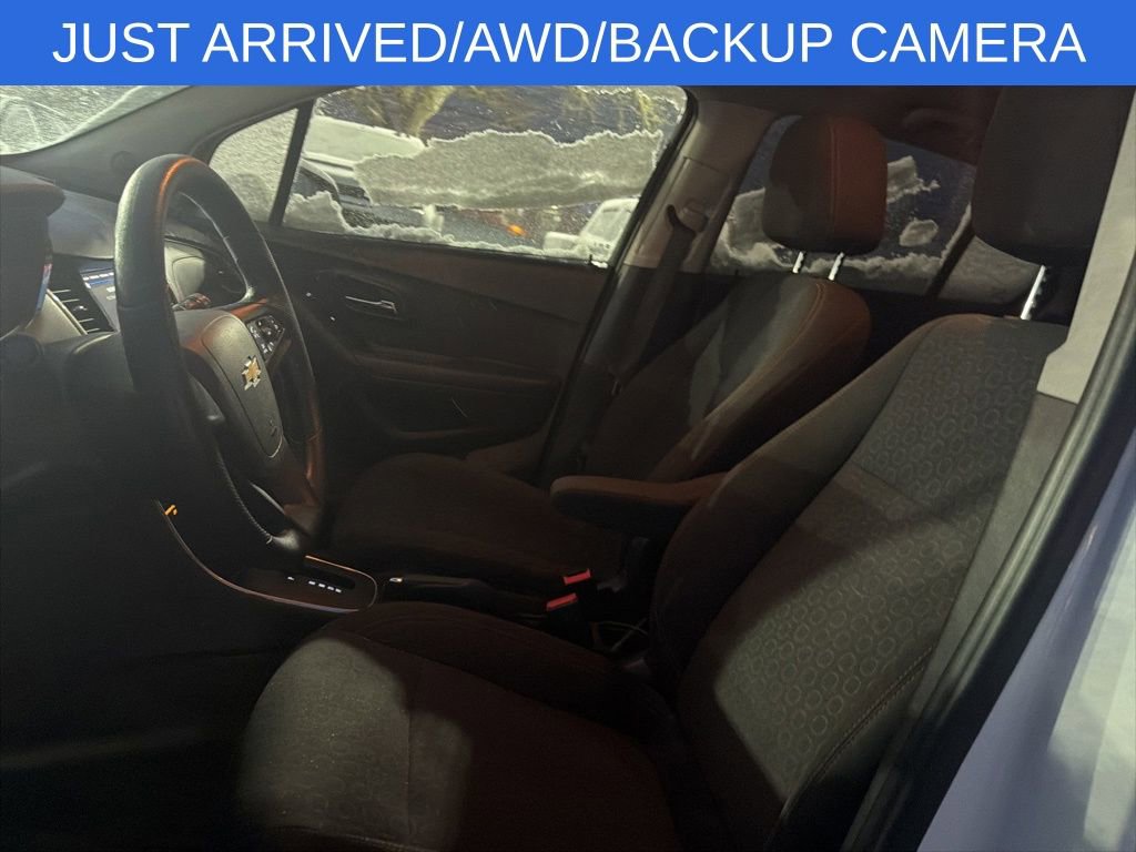 Used 2018 Chevrolet Trax LS image 6