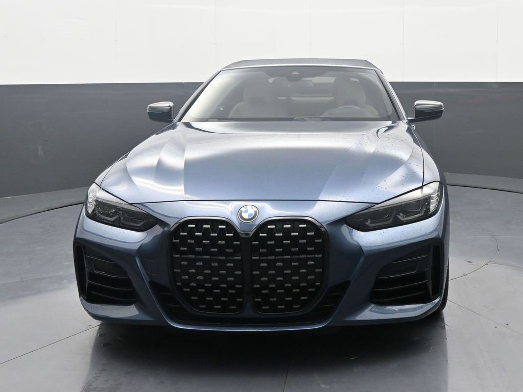 Used 2023 BMW 440i xDrive Convertible w/ Premium Package image 2