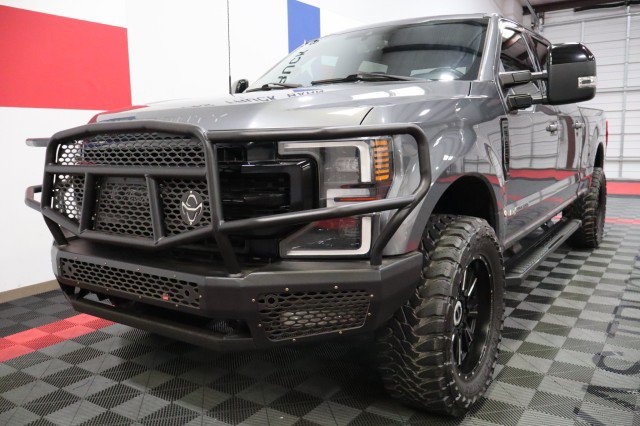 Used 2022 Ford F250 Lariat w/ Lariat Ultimate Package AWD/4WD image 3