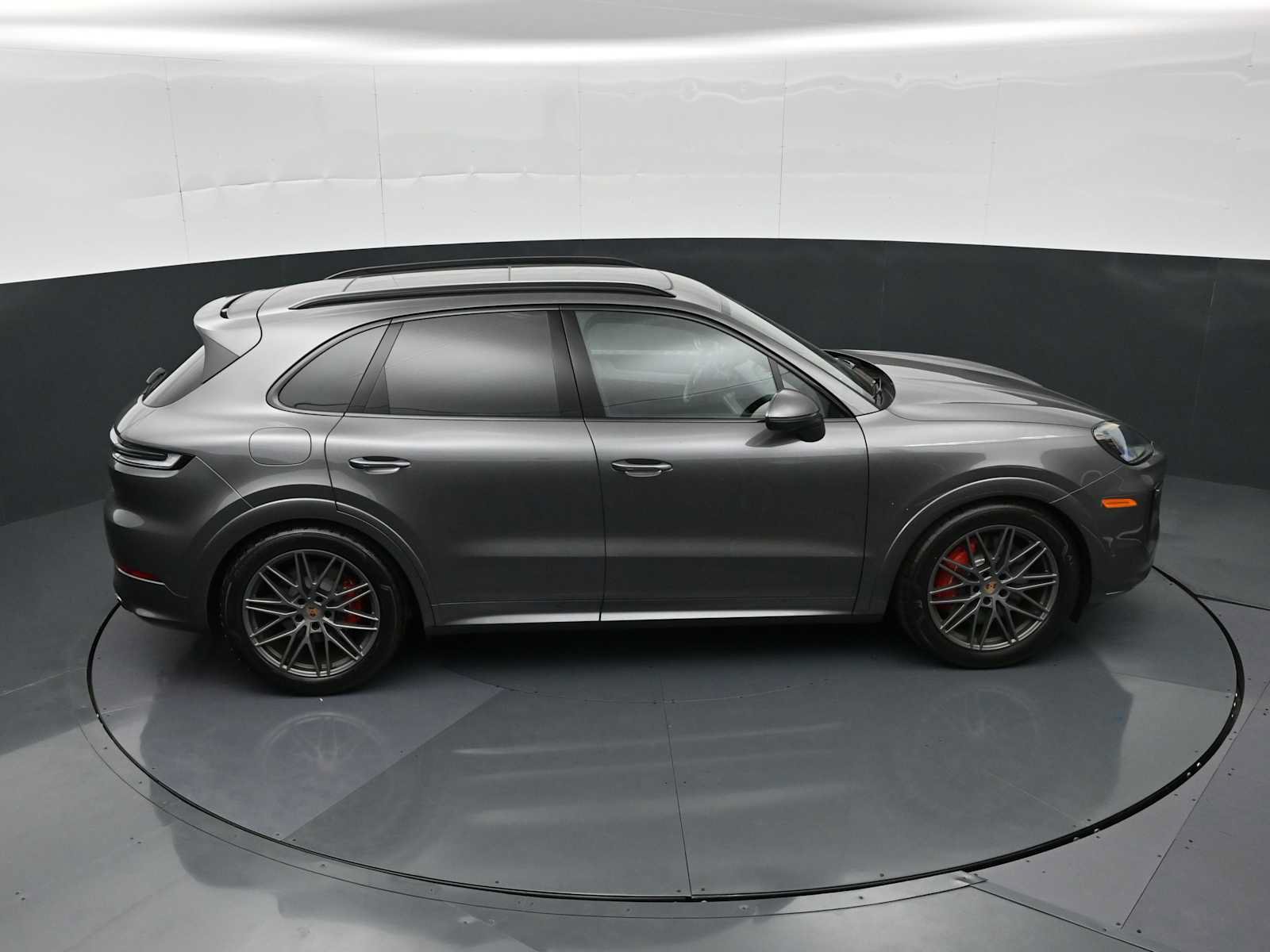 New 2026 Porsche Cayenne S AWD/4WD image 36