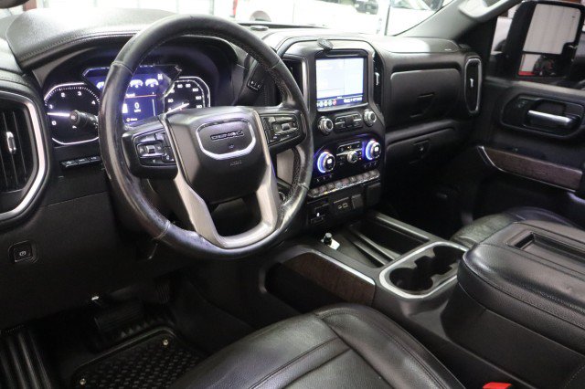 Used 2022 GMC Sierra 3500 Denali w/ Denali Black Diamond Edition AWD/4WD image 40