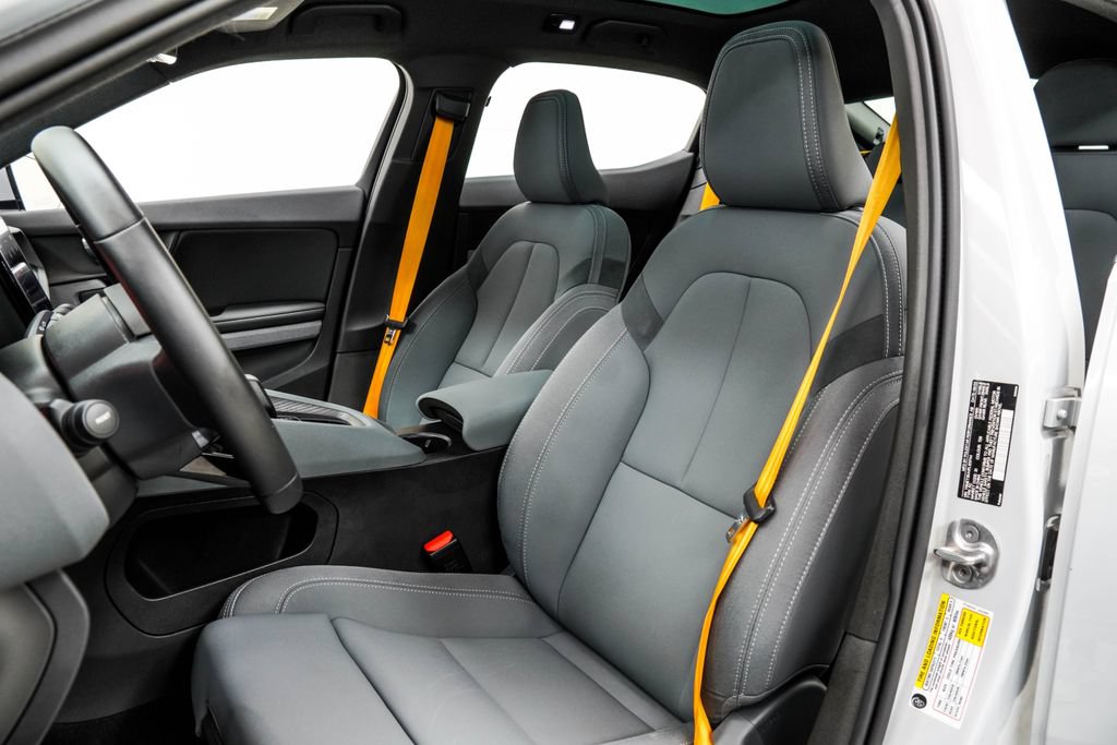 Used 2023 Polestar Polestar 2 w/ Pilot Pack AWD/4WD image 16