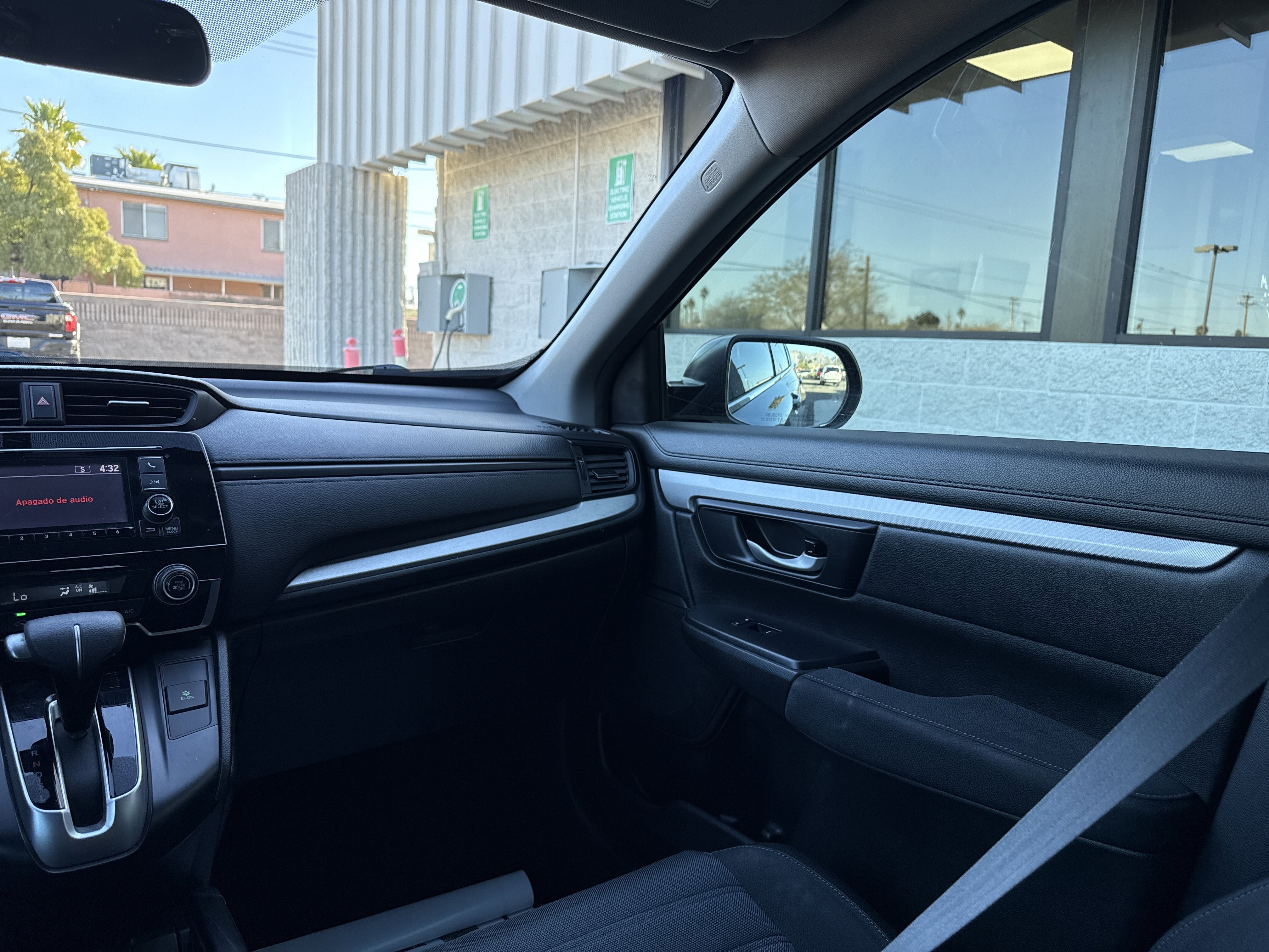 Used 2019 Honda CR-V LX image 18