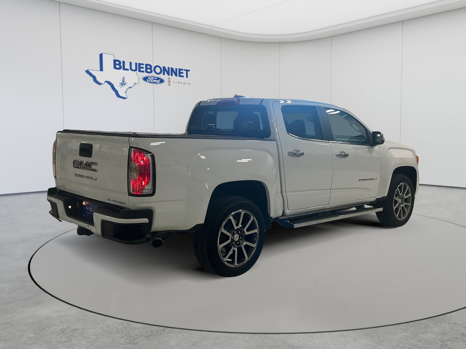 Used 2022 GMC Canyon Denali AWD/4WD image 5