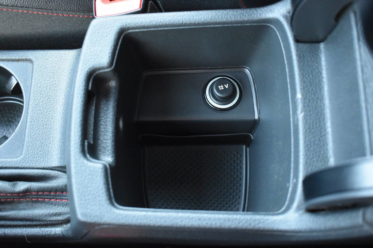 Used 2017 Volkswagen GTI S image 27