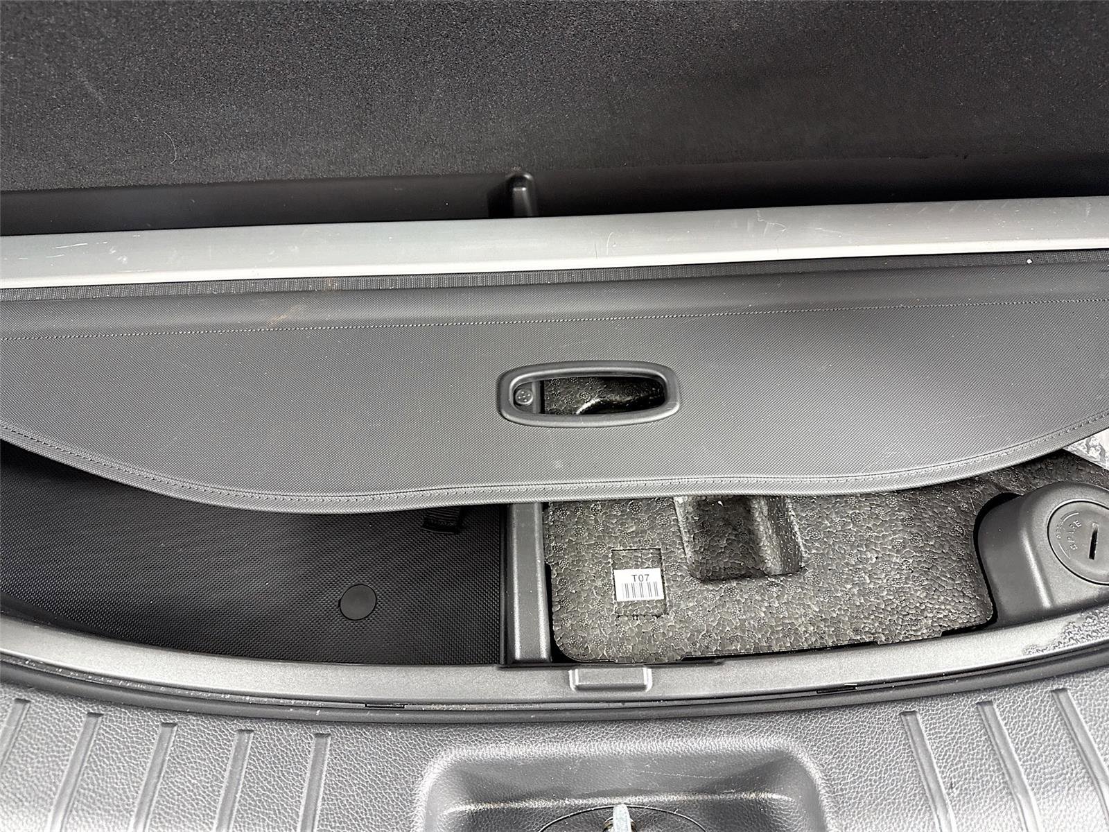 Used 2017 Hyundai Santa Fe SE image 44