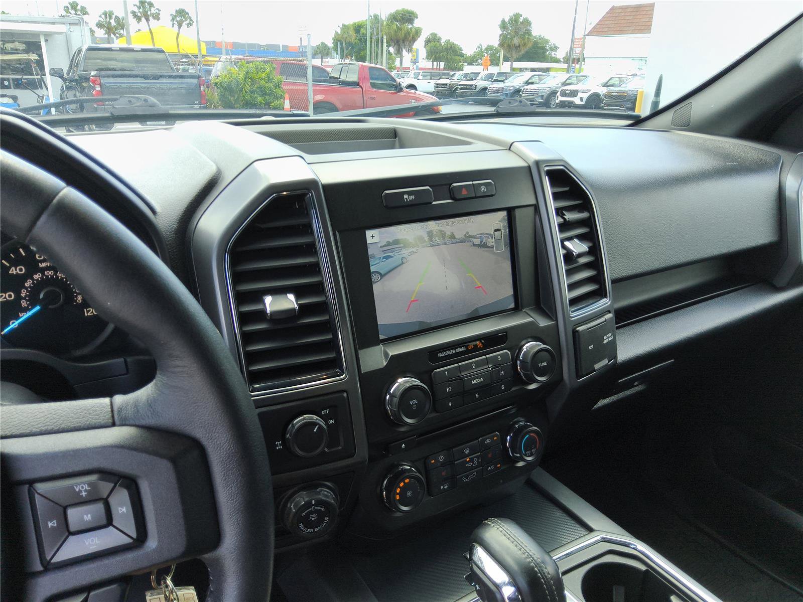 Used 2018 Ford F150 XLT w/ Equipment Group 302A Luxury RWD image 16