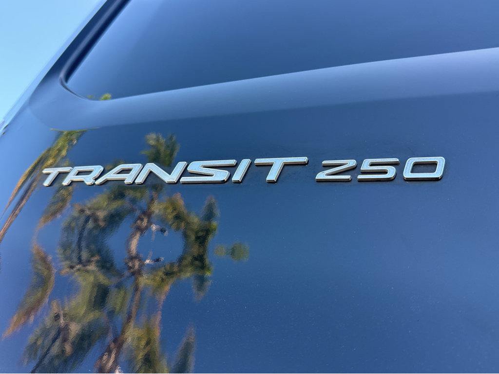 Used 2023 Ford Transit 250 148 High Roof Extended w/ Load Area Protection Package RWD image 38
