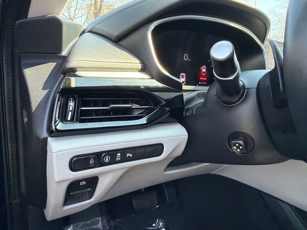 Used 2022 Acura MDX SH-AWD w/ Technology Package image 37