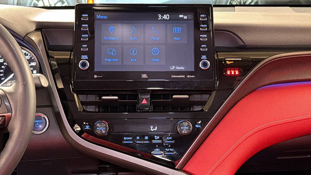 Used 2022 Toyota Camry XSE w/ Navigation Upgrade Package image 15