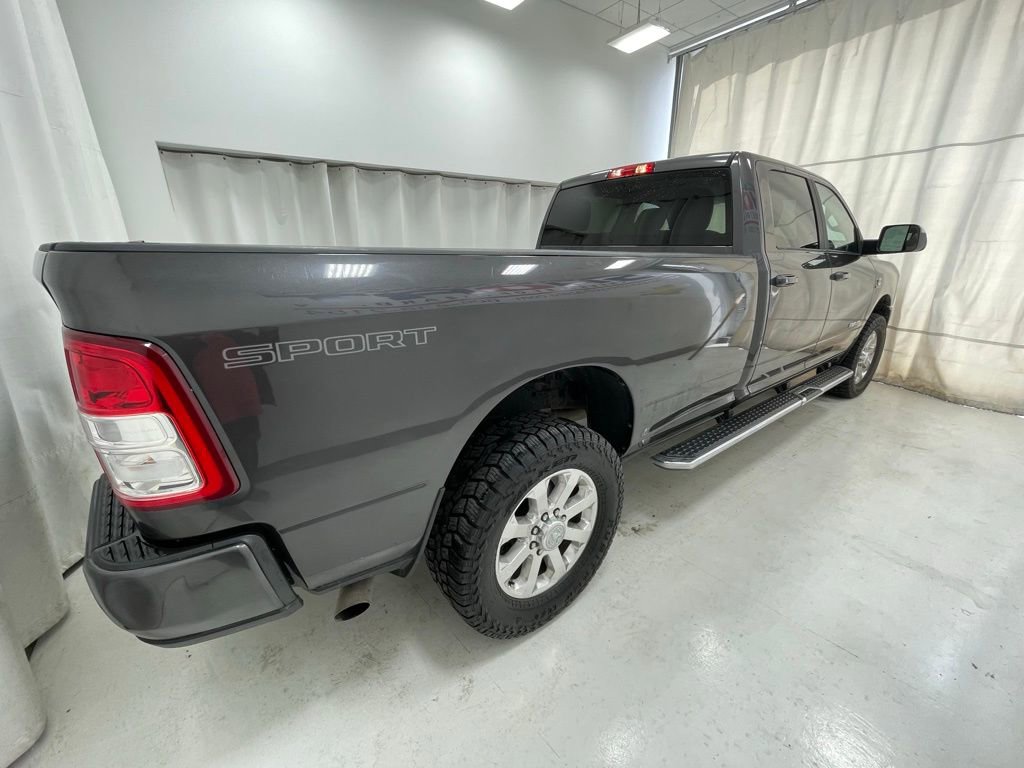 Used 2021 RAM 3500 Big Horn w/ Level 1 Equipment Group AWD/4WD image 4