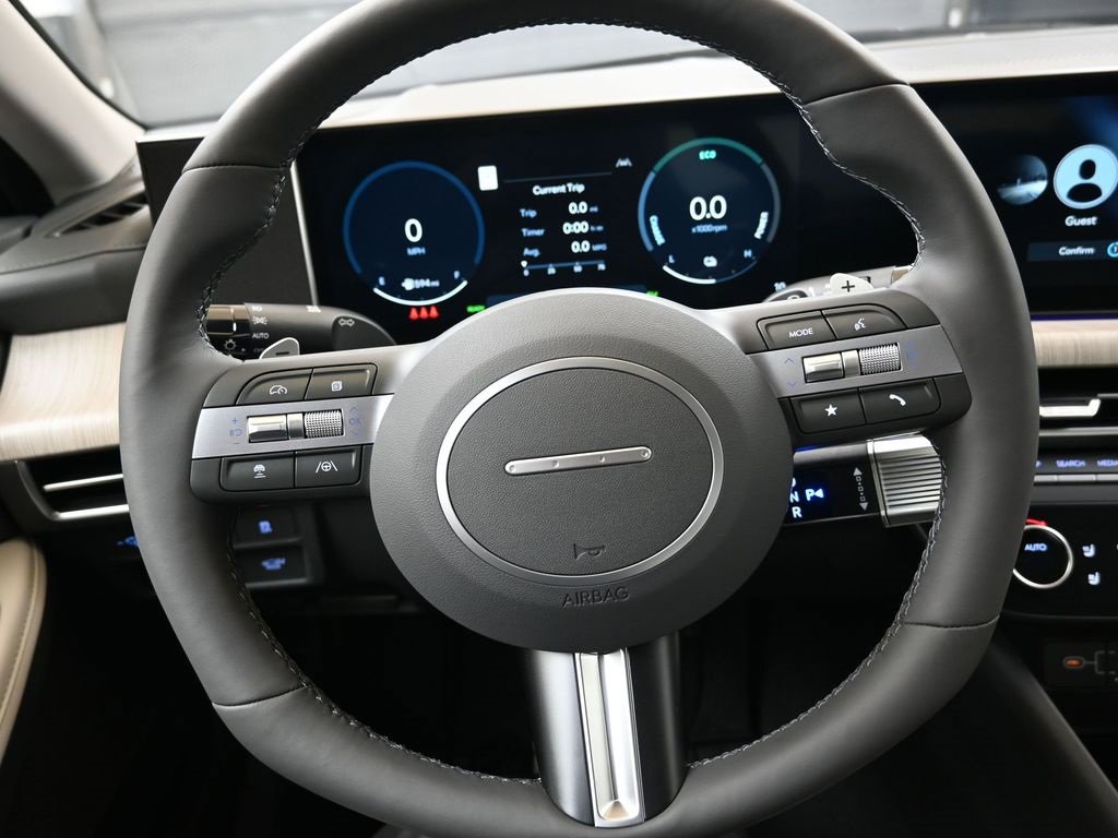 New 2026 Hyundai Sonata Limited image 25