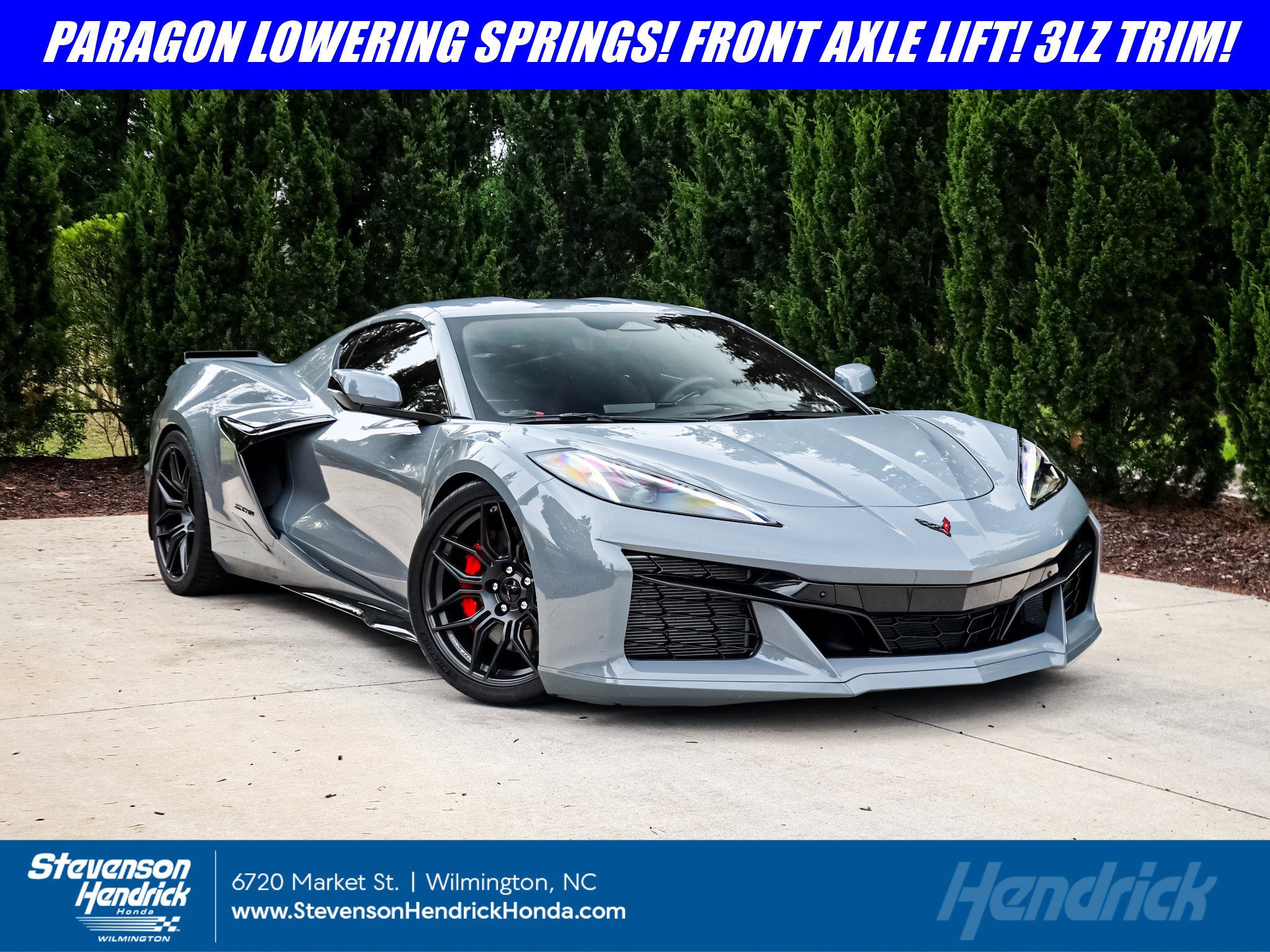Used 2024 Chevrolet Corvette Z06 RWD image 1