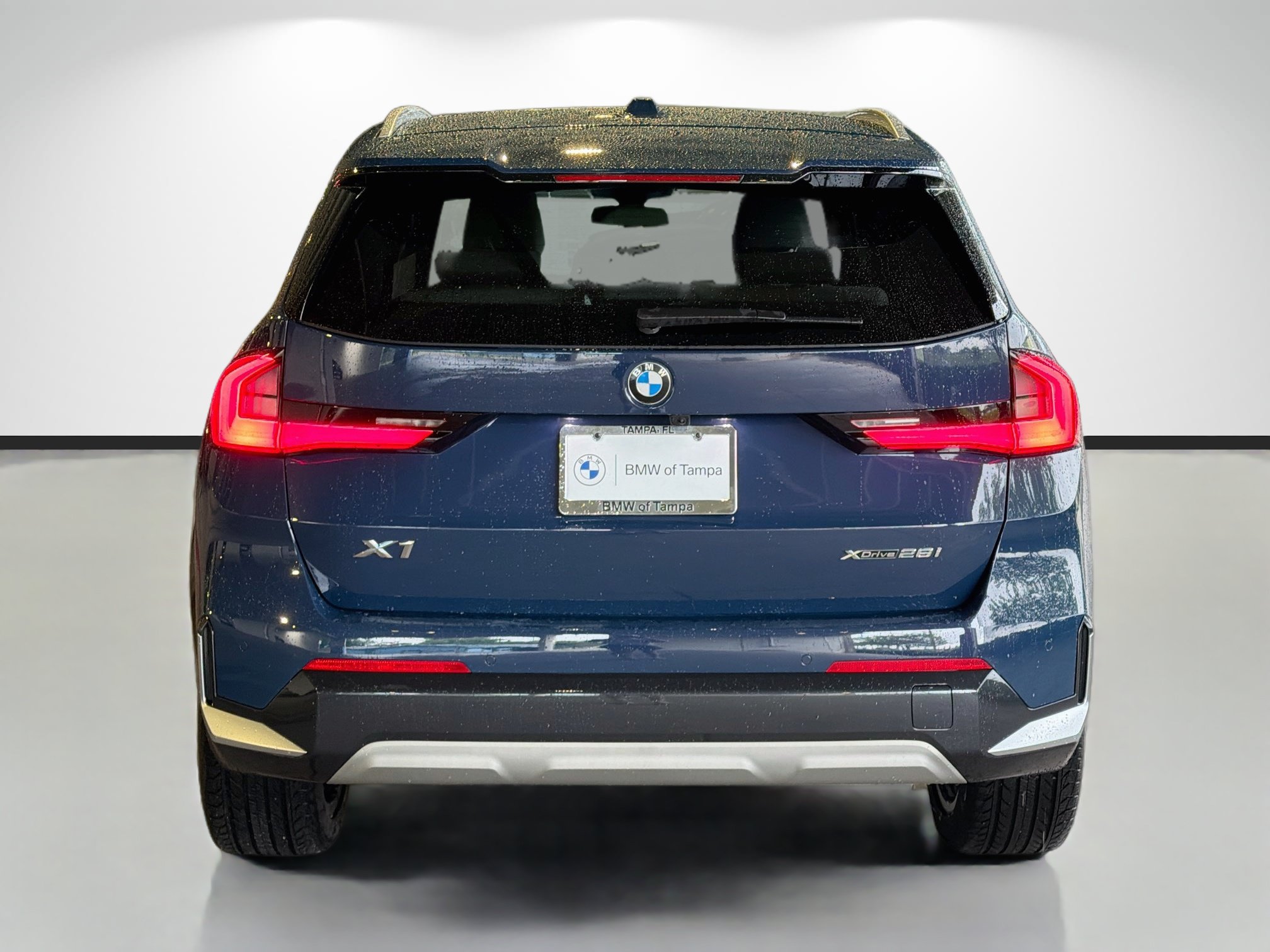 Used 2026 BMW X1 xDrive28i w/ Convenience Package AWD/4WD image 4