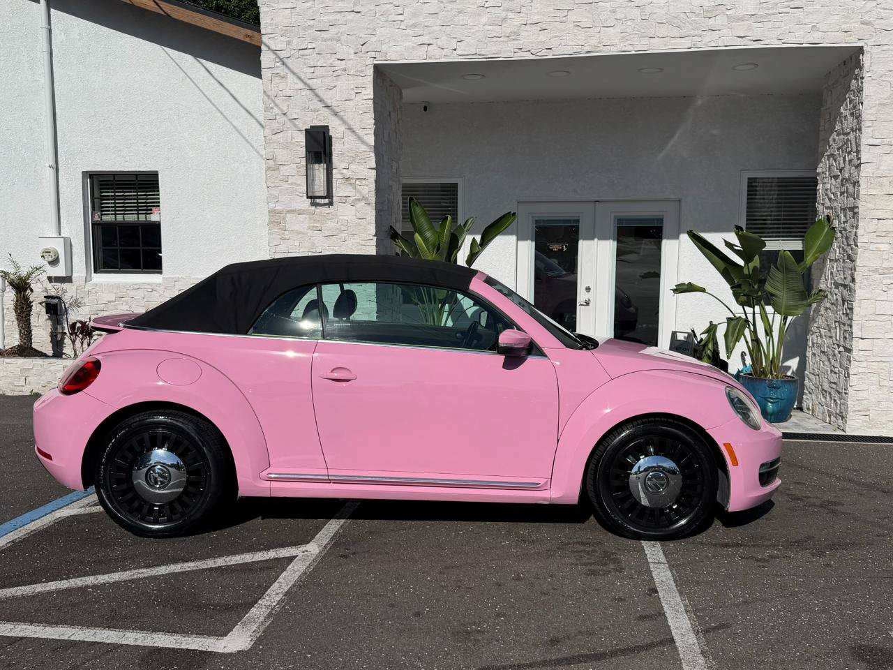 Used 2014 Volkswagen Beetle 1.8T FWD image 21
