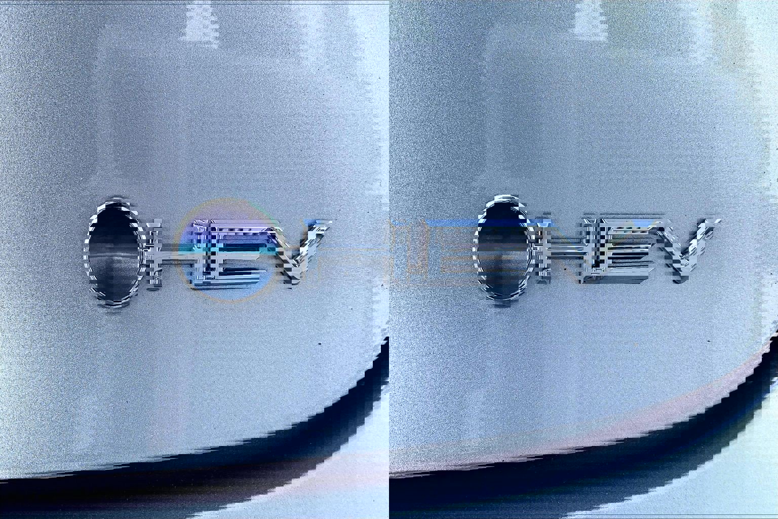 Used 2024 Toyota Prius LE AWD/4WD image 24