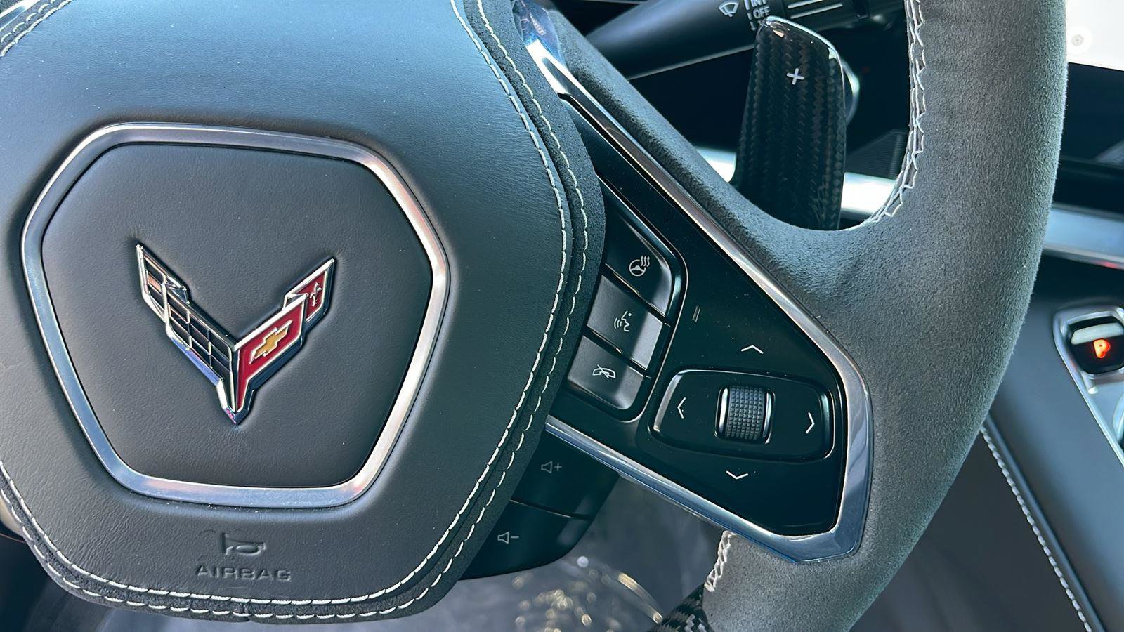 Used 2025 Chevrolet Corvette Z06 w/ Battery Protection Package RWD image 17