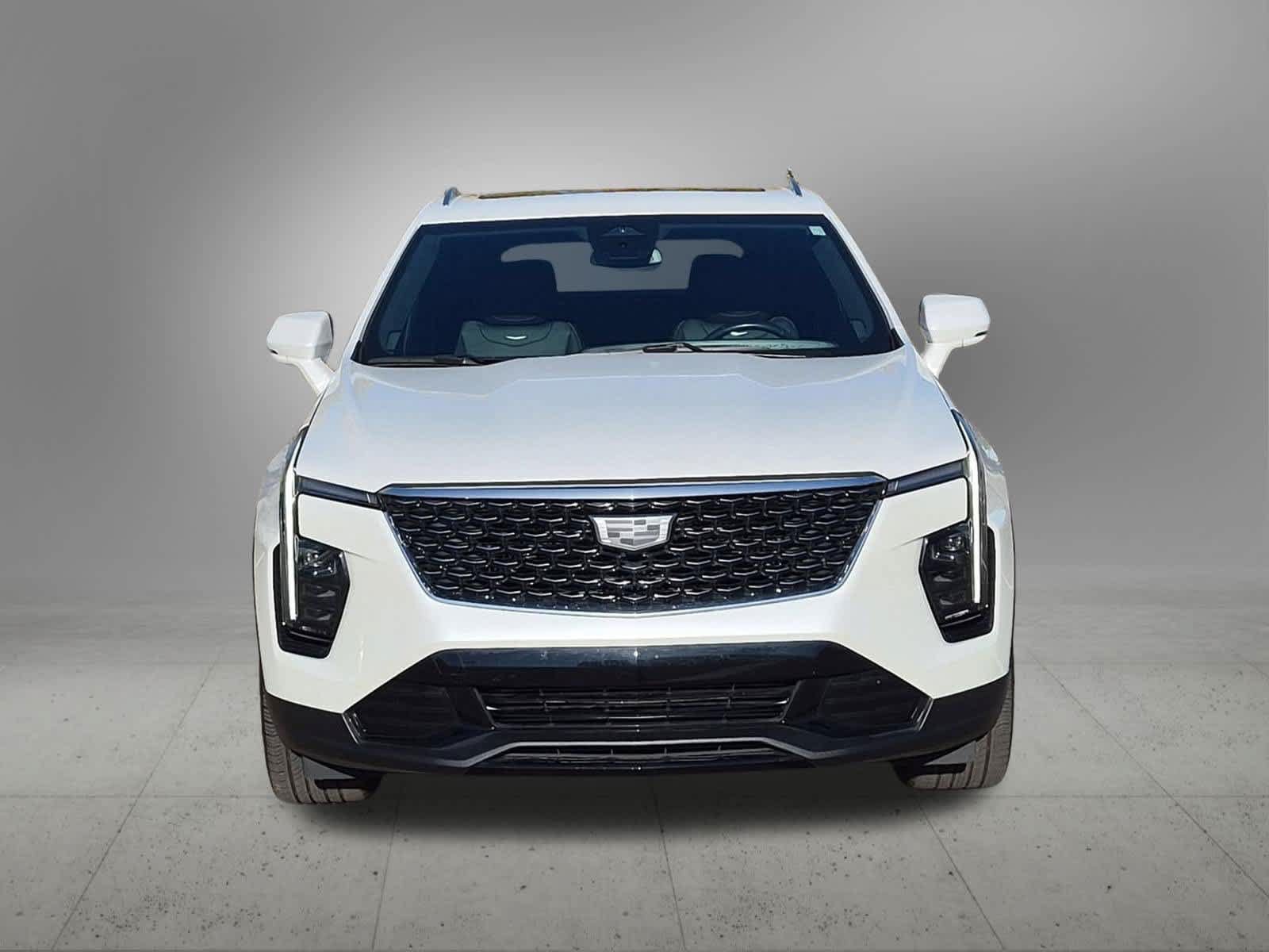 Used 2024 Cadillac XT4 Premium Luxury AWD/4WD image 9