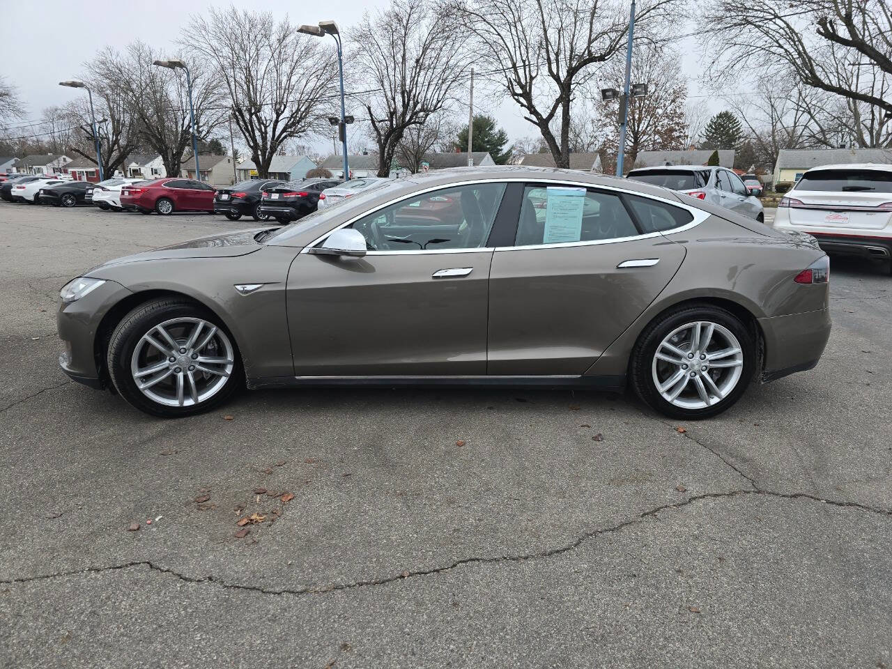 Used 2016 Tesla Model S 70 image 4