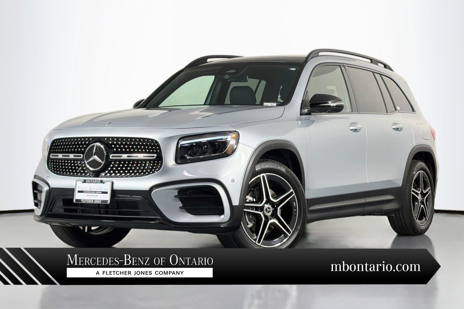 Used 2025 Mercedes-Benz GLB 250 image 1