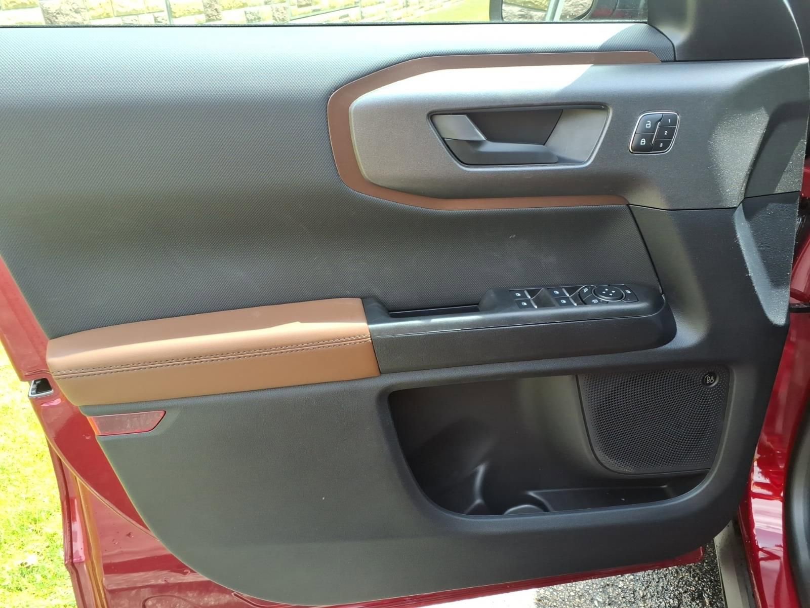New 2026 Ford Bronco Sport Outer Banks w/ Outer Banks Tech Package+ AWD/4WD image 14