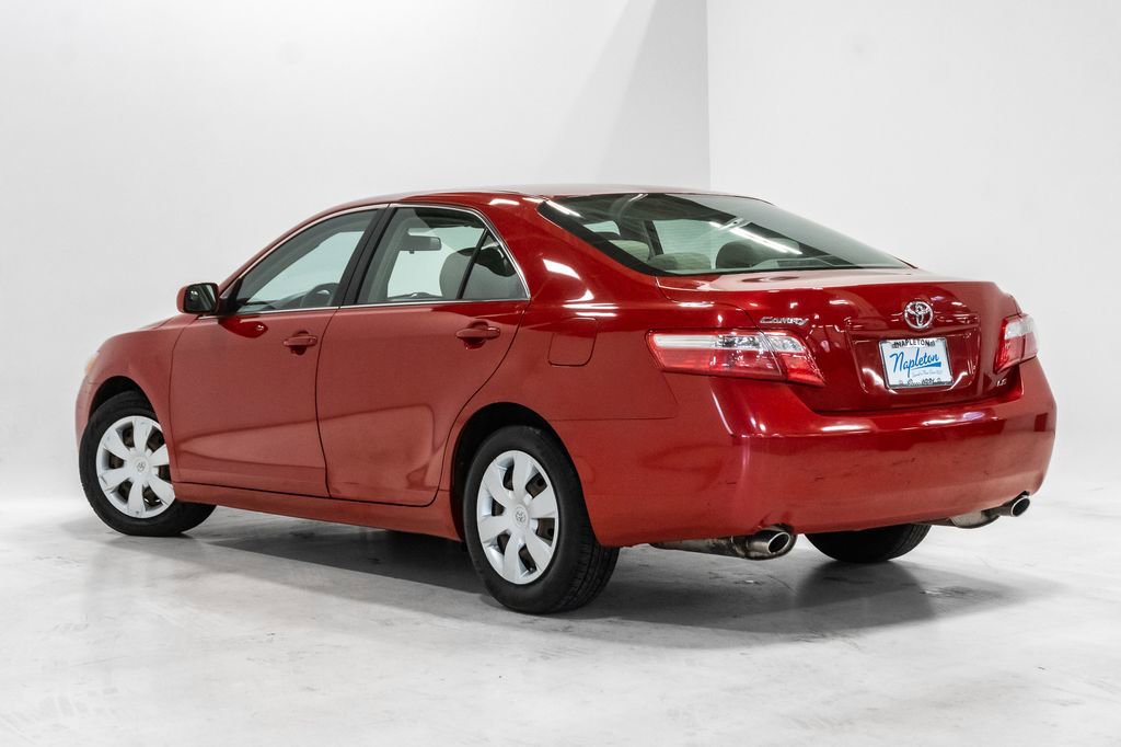 Used 2009 Toyota Camry LE FWD image 22