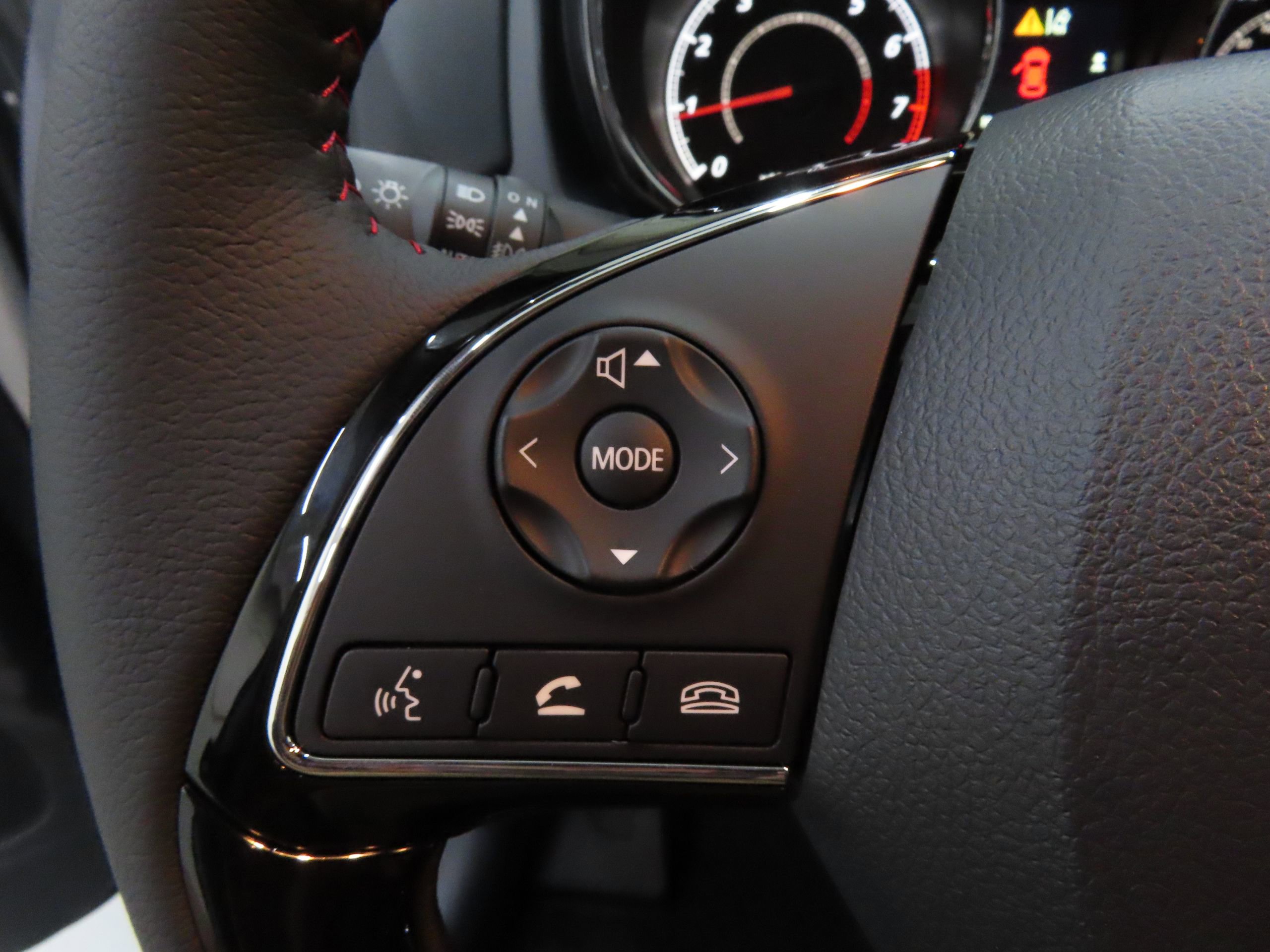 New 2025 Mitsubishi Outlander Sport LE image 9