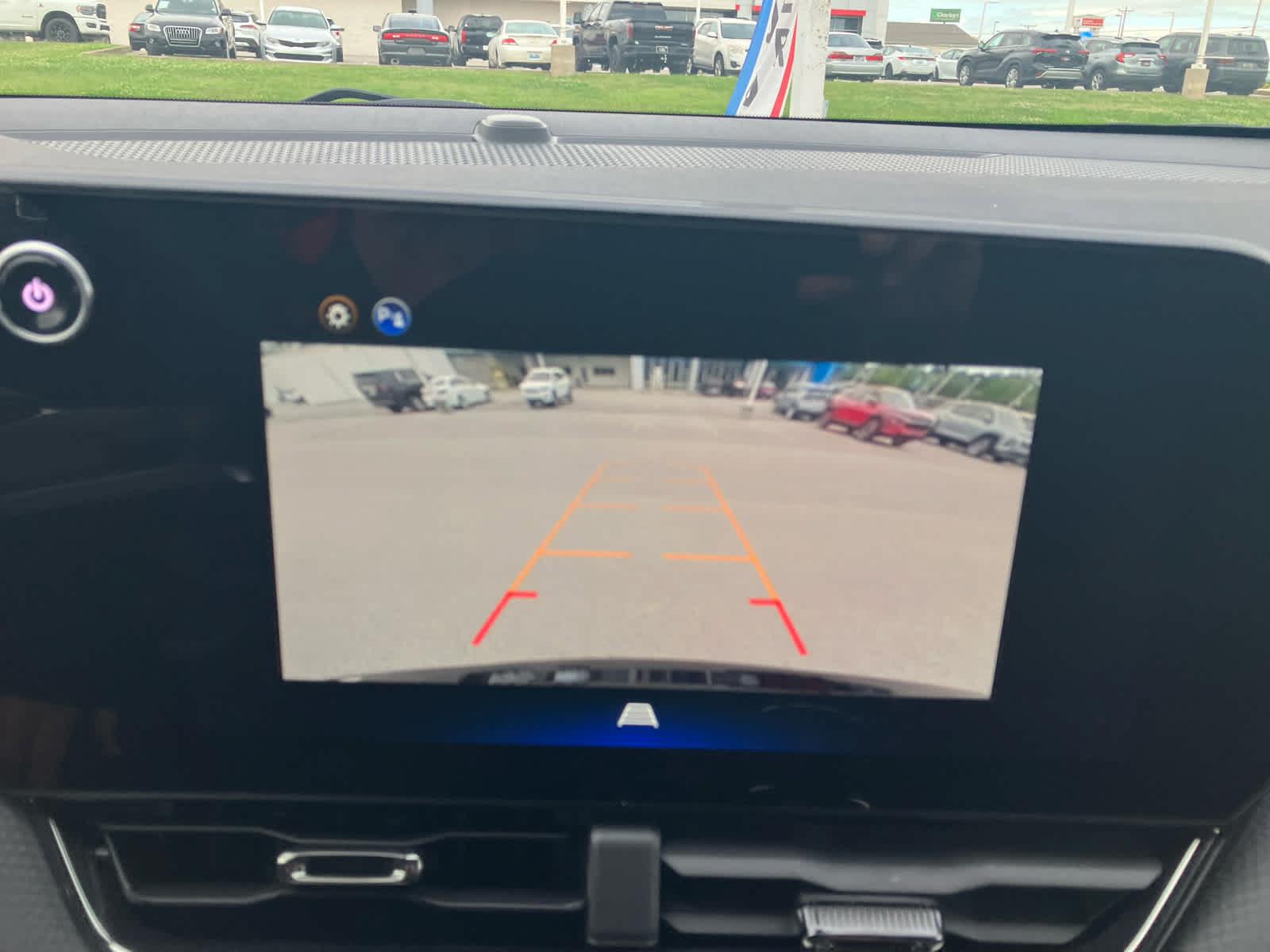 New 2026 Chevrolet Equinox RS FWD image 22