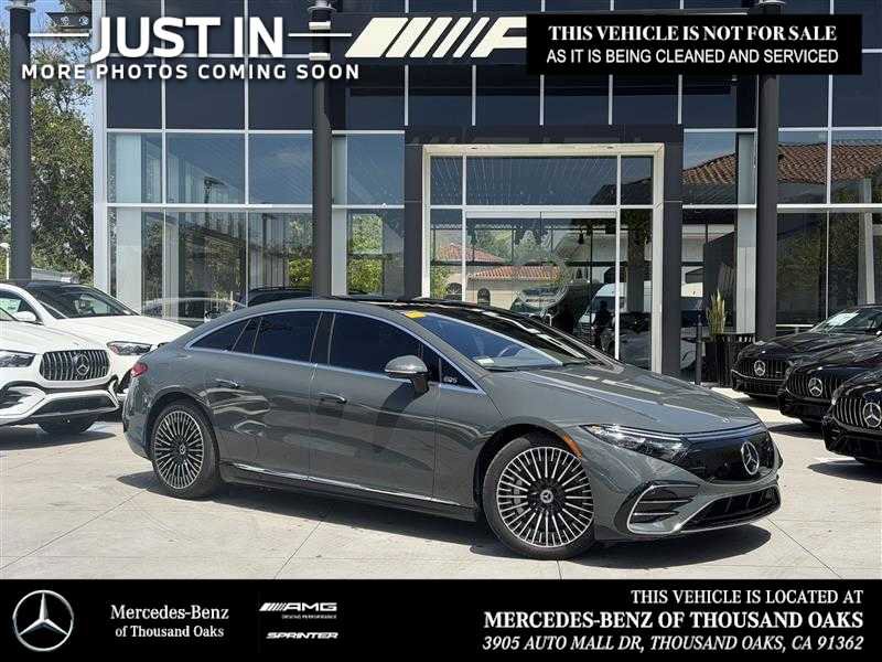 Used 2023 Mercedes-Benz EQS 580 4MATIC Sedan image 1