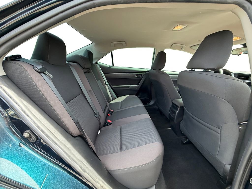 Used 2019 Toyota Corolla LE image 14