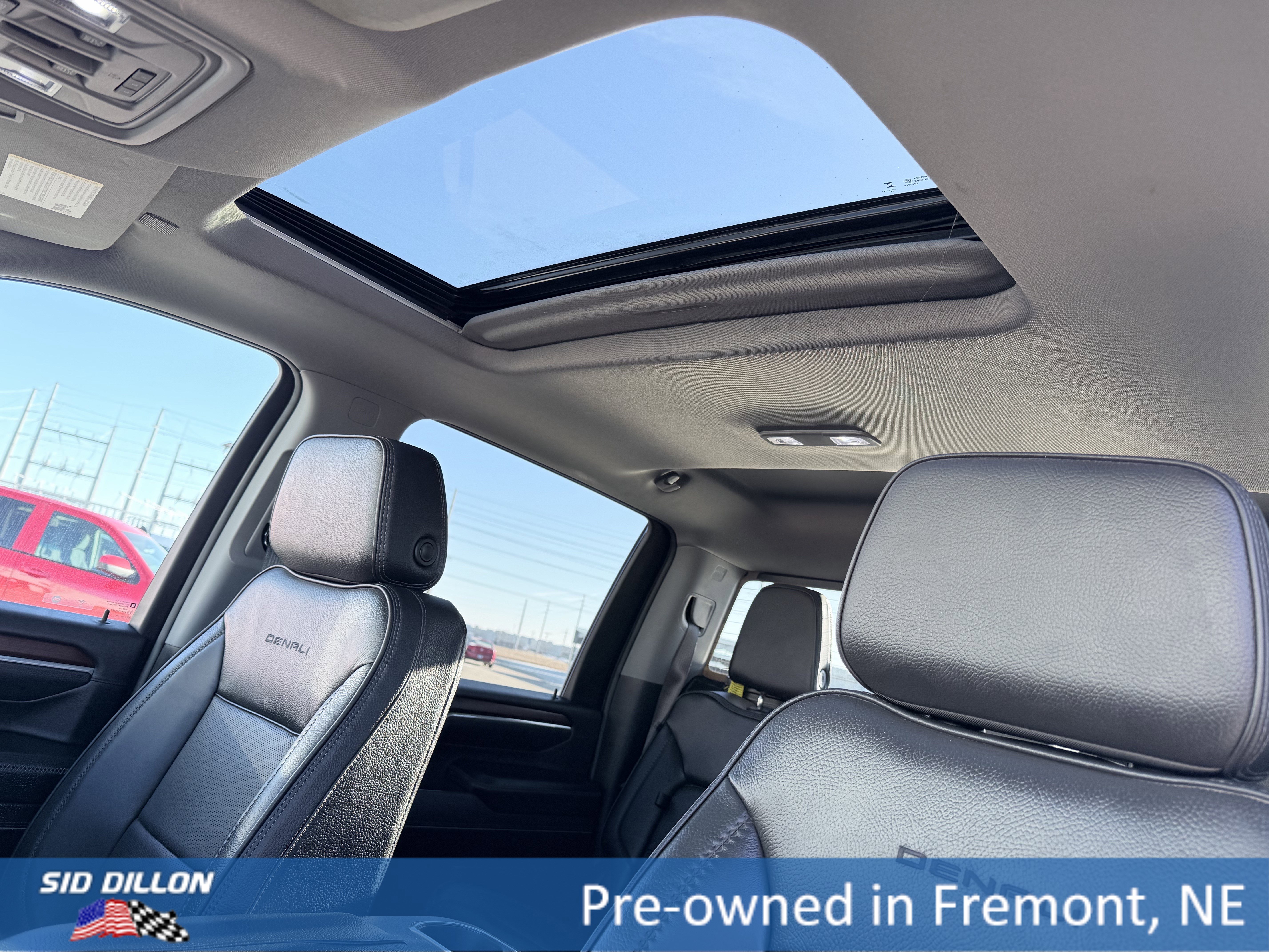 Certified 2025 GMC Sierra 3500 Denali w/ Denali Reserve Package image 18