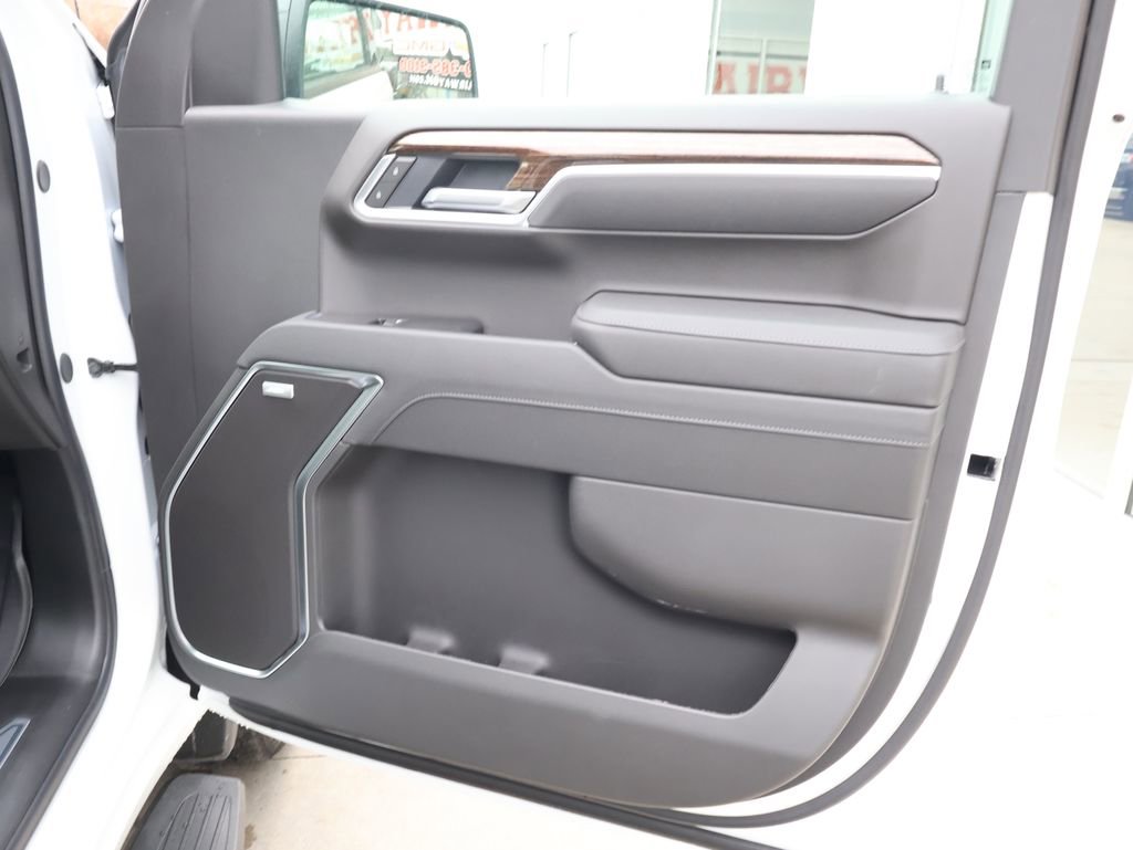 New 2026 GMC Sierra 1500 Elevation w/ Elevation Premium Package AWD/4WD image 42
