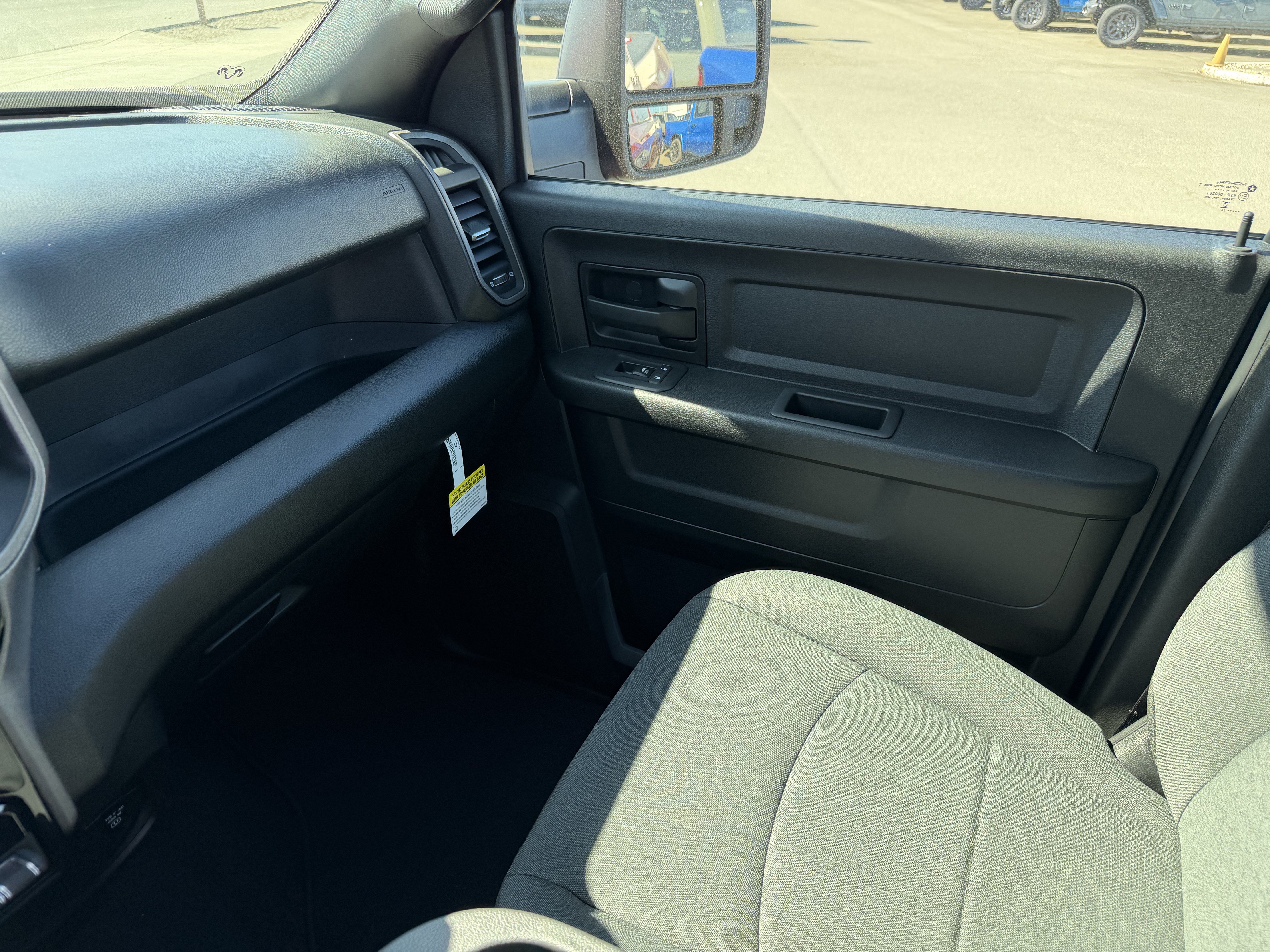 New 2026 RAM 2500 Tradesman AWD/4WD image 24