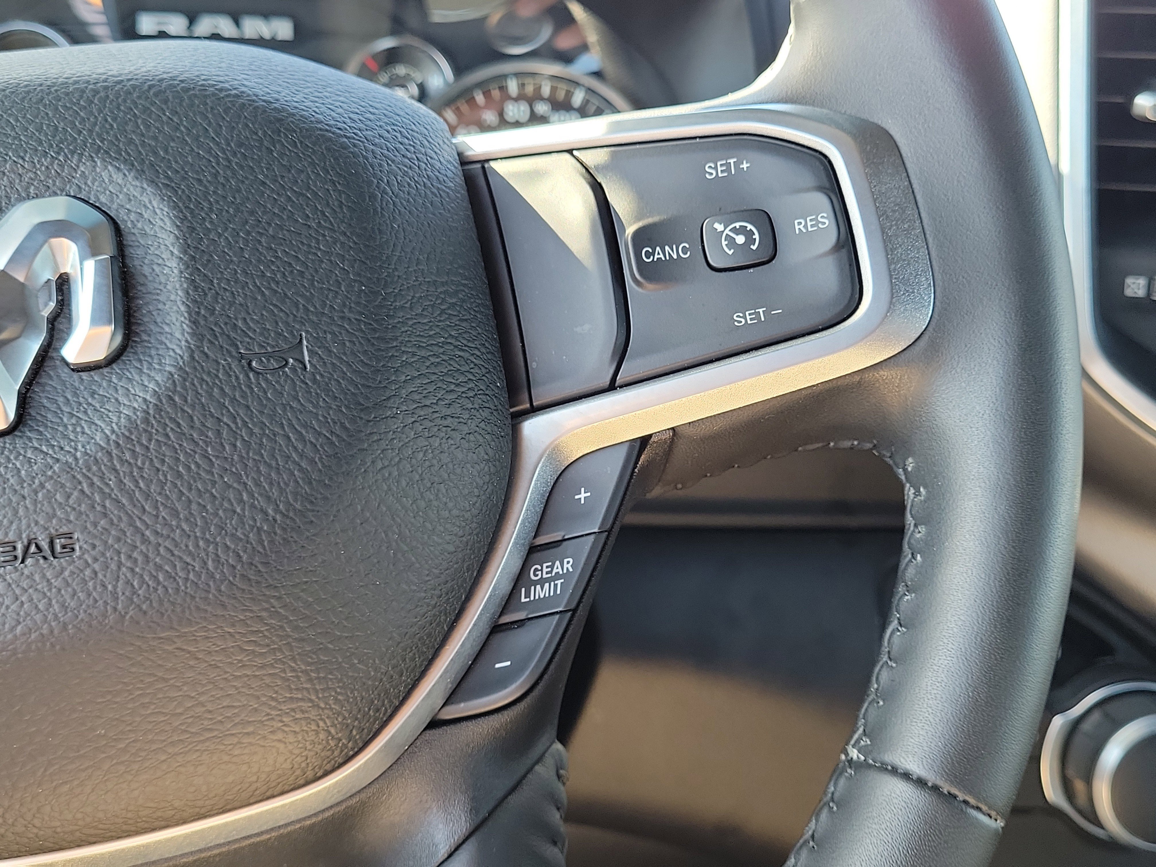 Used 2024 RAM 3500 Big Horn image 17