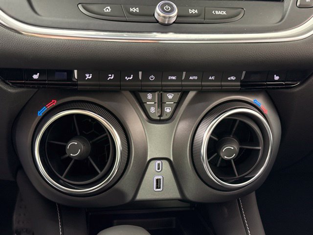 New 2026 Chevrolet Blazer LT w/ Sound & Technology Package AWD/4WD image 22